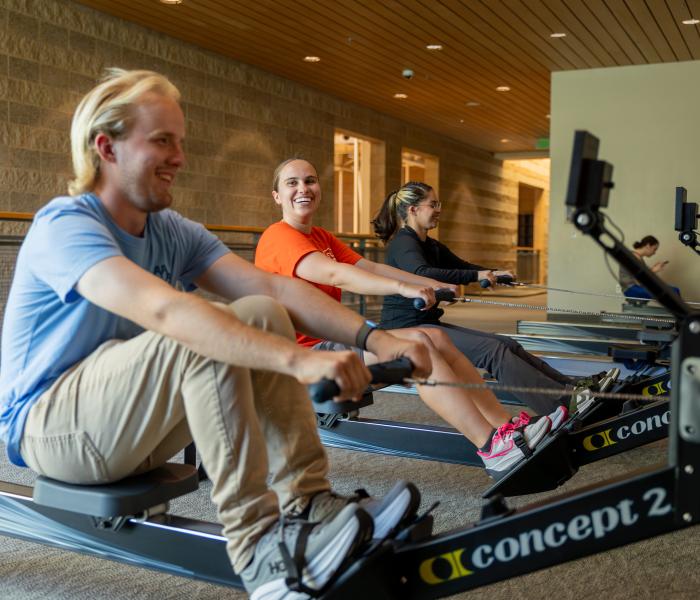 Students working out together at the rec center