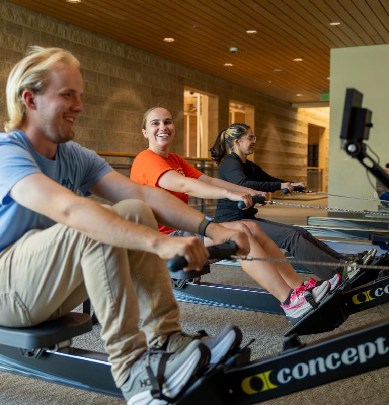 Students working out together at the rec center